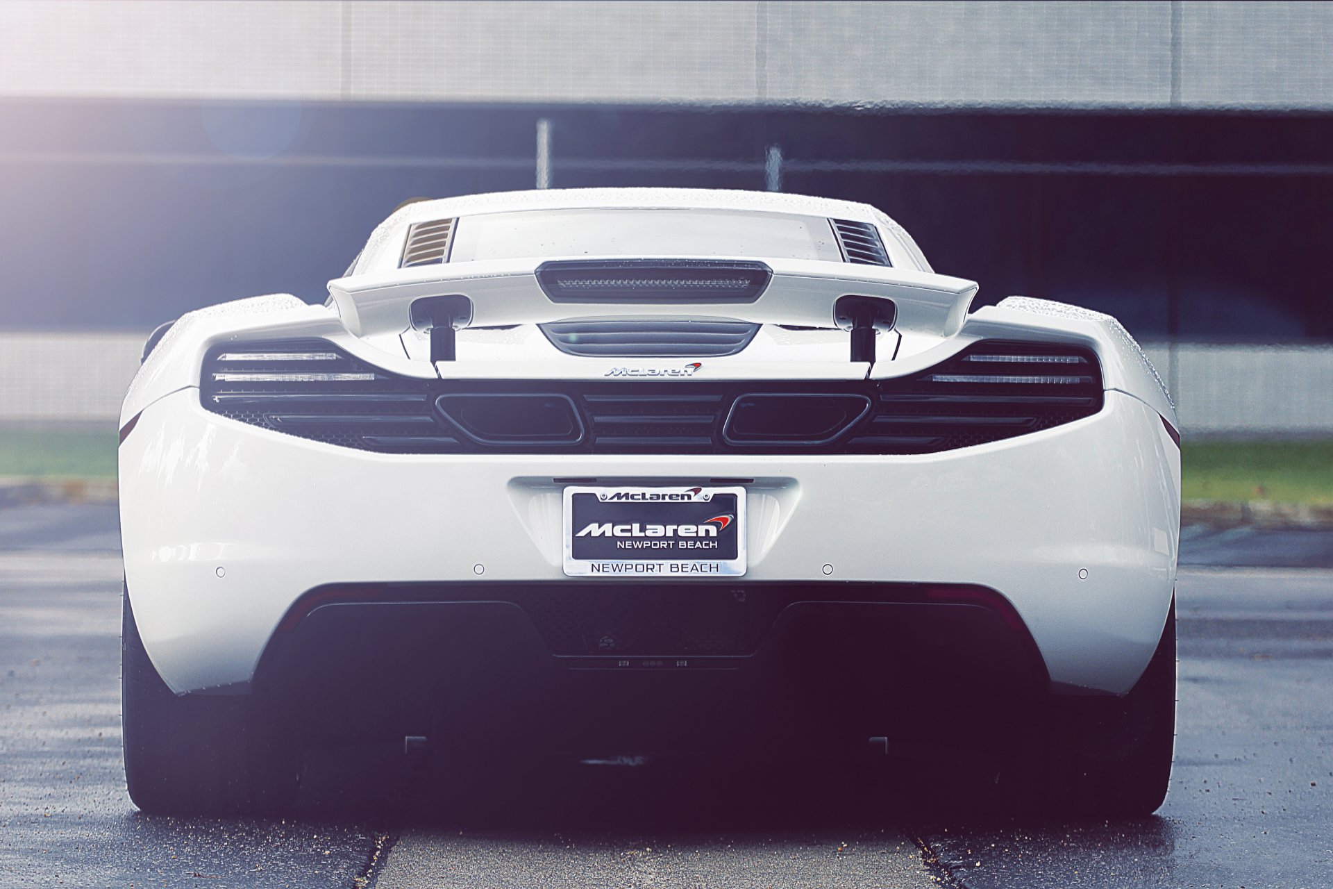 mclaren mp4-12c blanco superdeportivo atrás mclaren