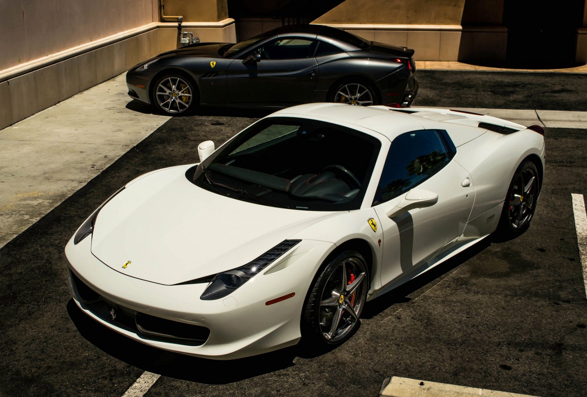 ferrari italia калифорния белый черный феррари италия