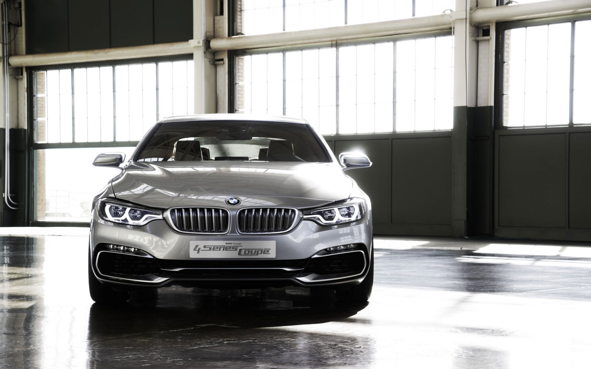 bmw 4 série coupé concept auto concept gris argent chrome phares avant