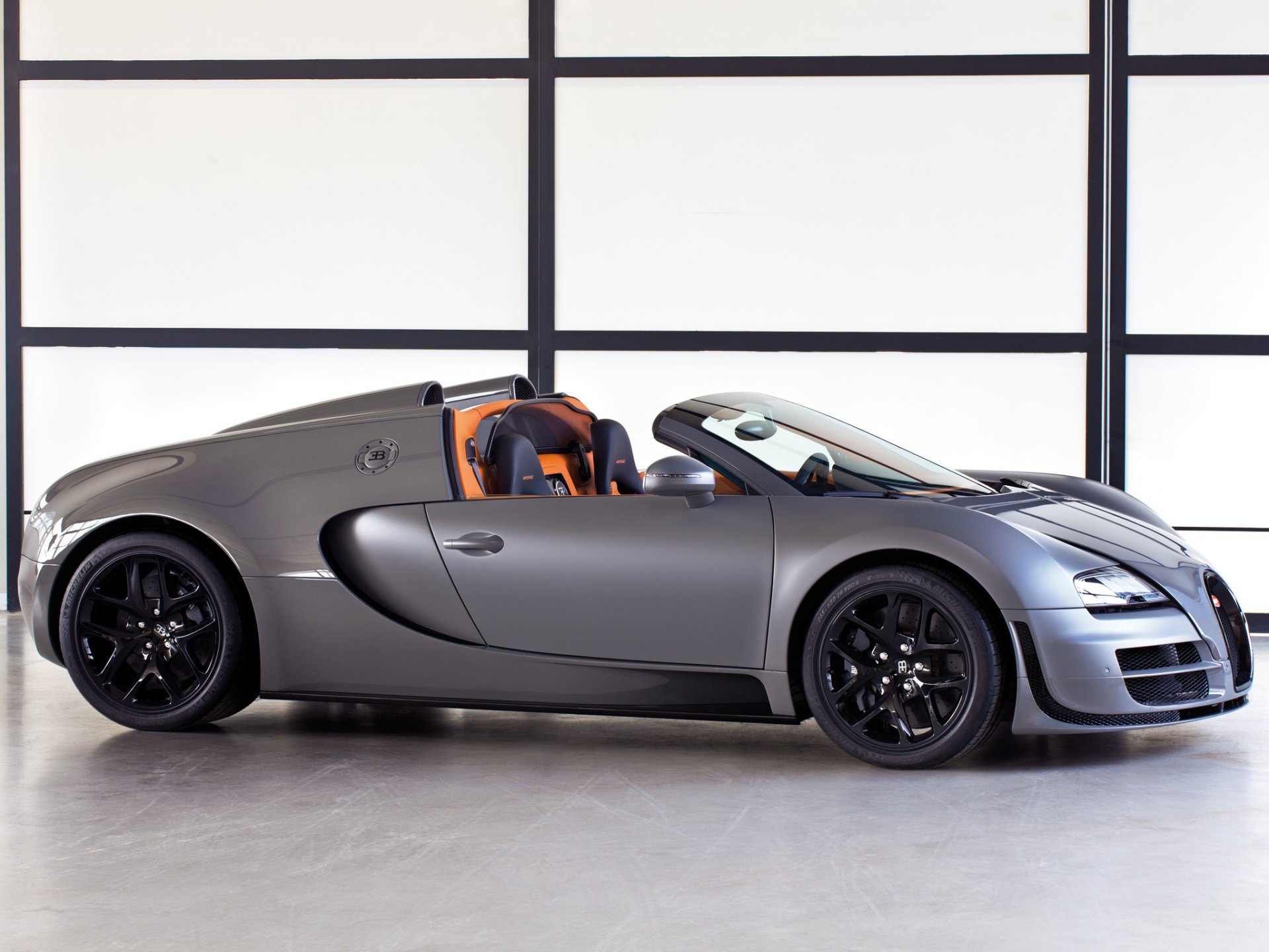 bugatti veyron grand sport roadster vitesse auto auto bugatti veyron grand sport grigio