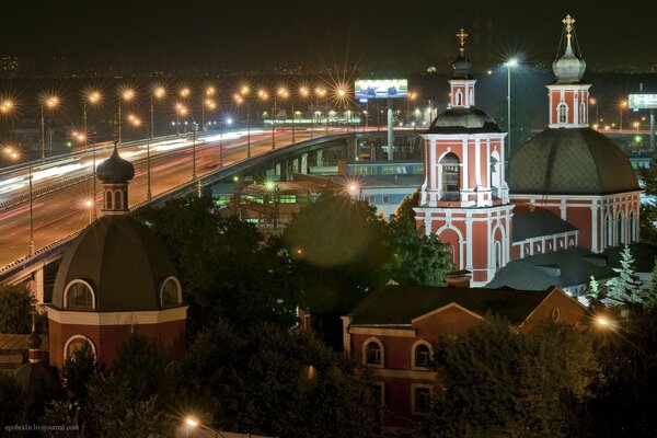 View of the night roads of Moscow in the light of lanterns