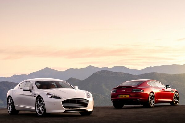 Aston martin rouge ou blanc