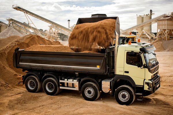 Camion de sable