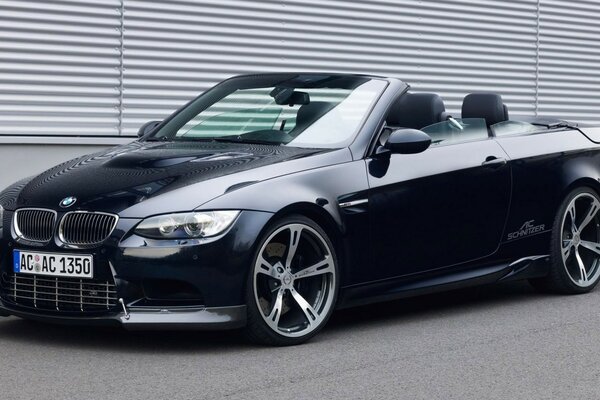 Superbe cabriolet BMW noir