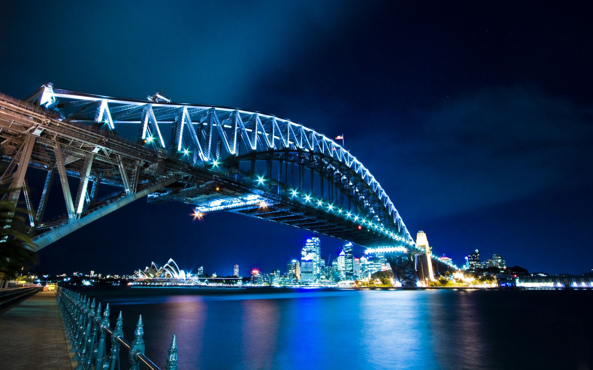 bridge lights sydney house water