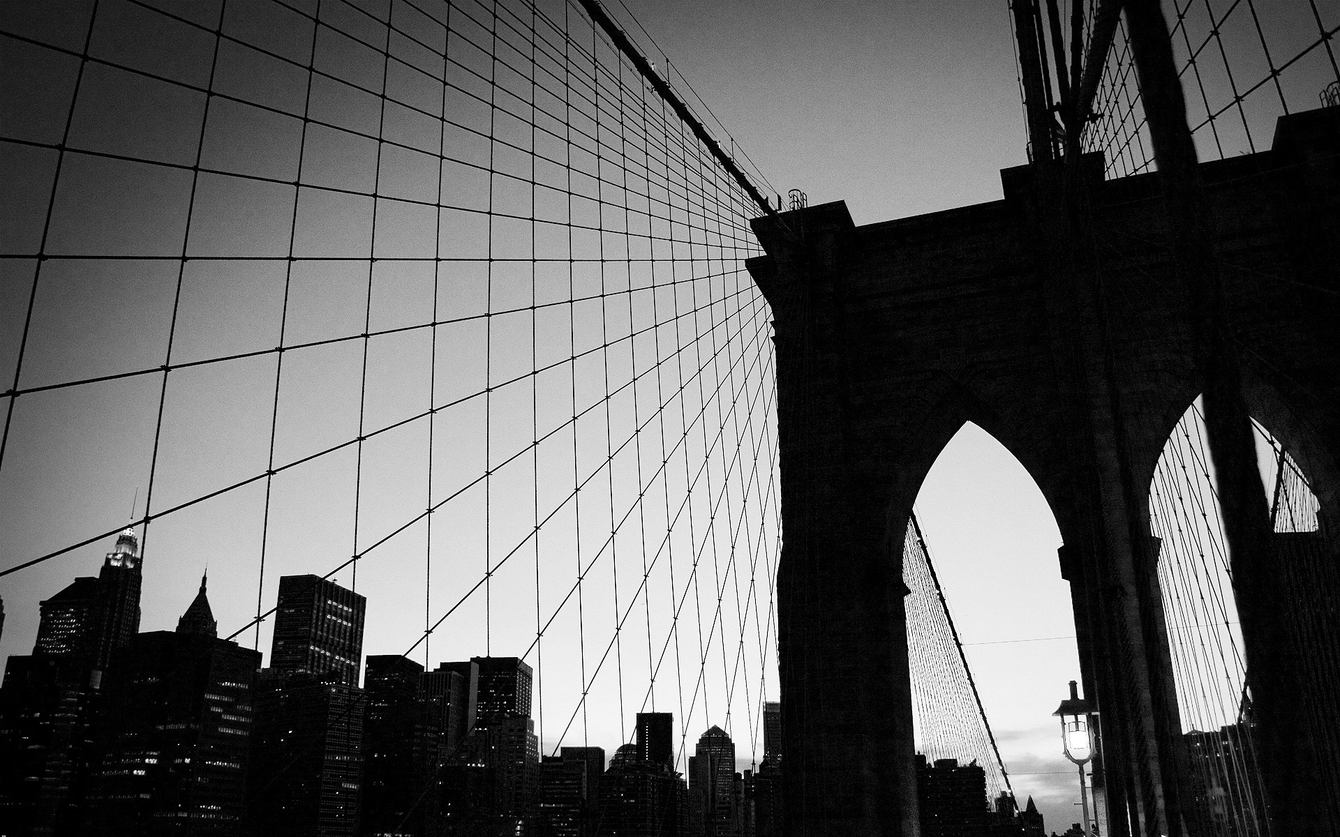 ponte griglia arco bianco e nero new york