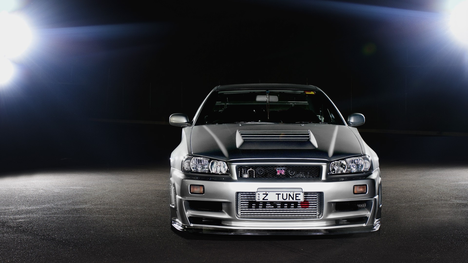 gt-r nissan r34 argento contorno argento anteriore