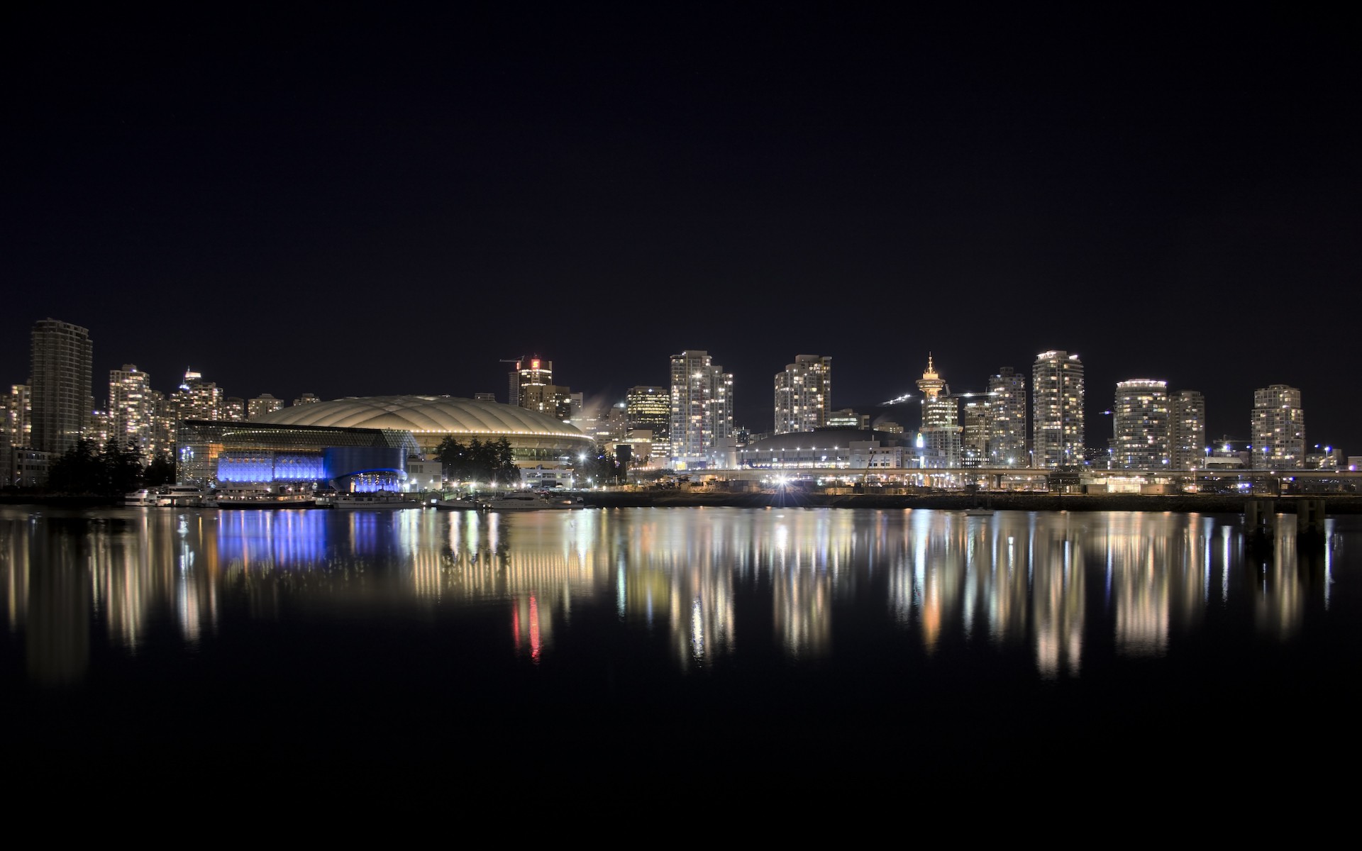 vancouver casa notte acqua riflessione luci luce