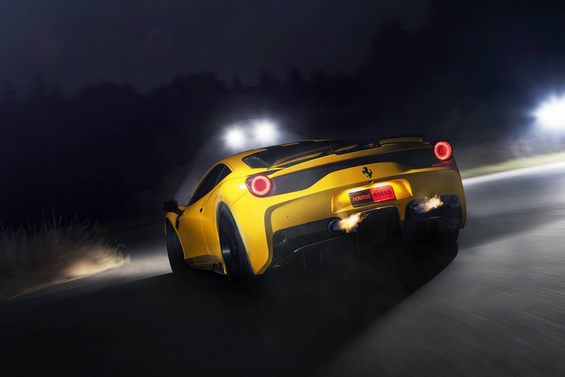 ferrari 458 speciale jaune ferrari arrière route vitesse tuyaux d échappement feu