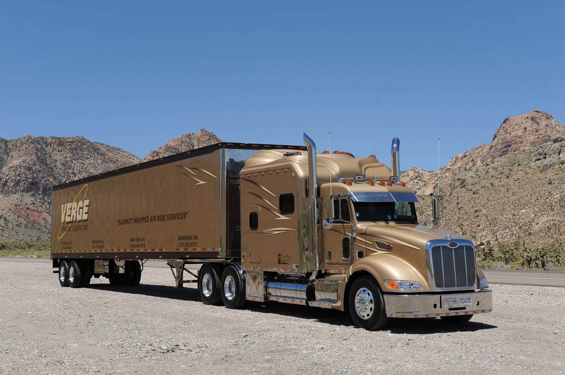 peterbilt peterbilt truck front chrome road