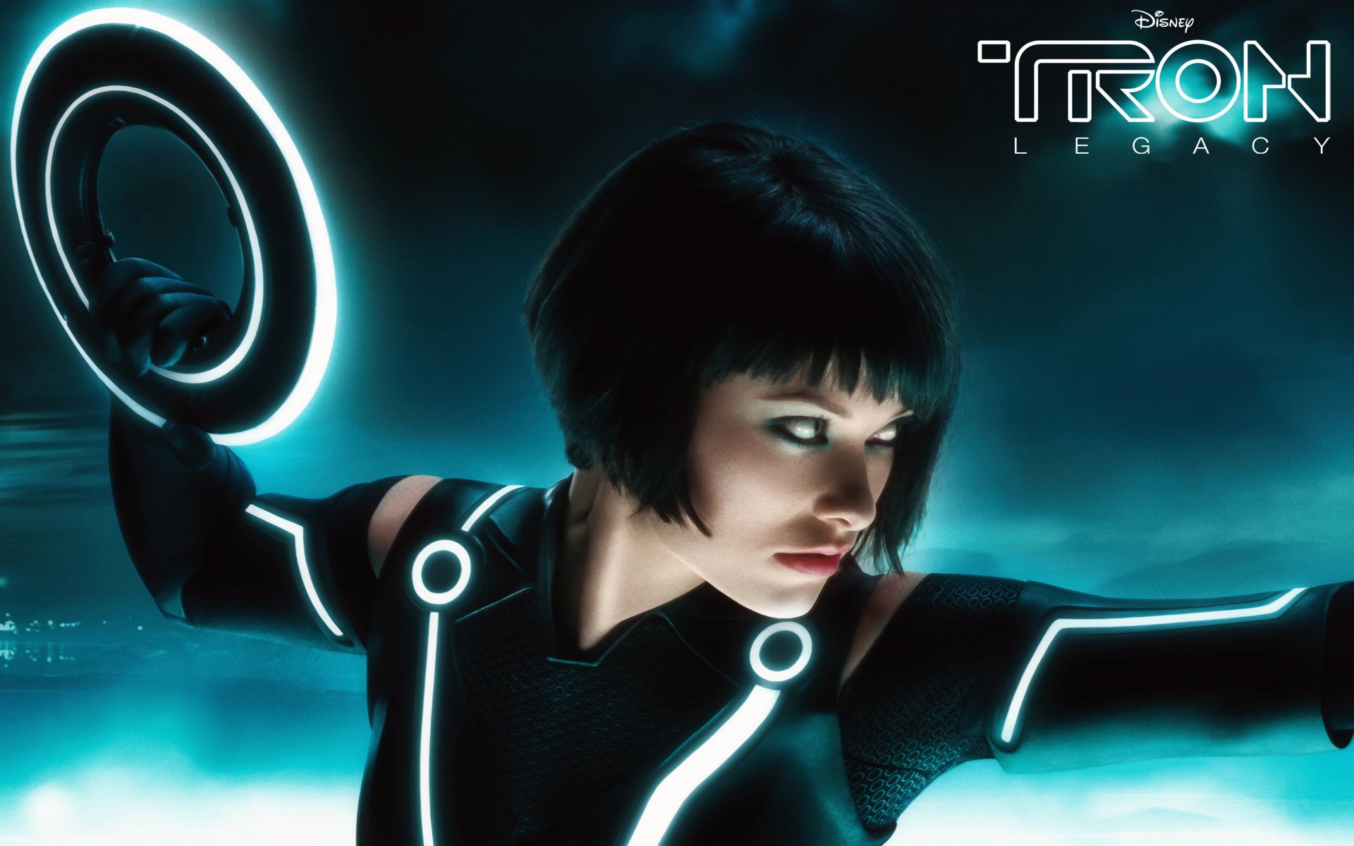 куорра tron legacy трон наследие неон техно светодиск quorra будущее футуризм стиль темный фон девушки женщины глаза лицо портрет взгляд