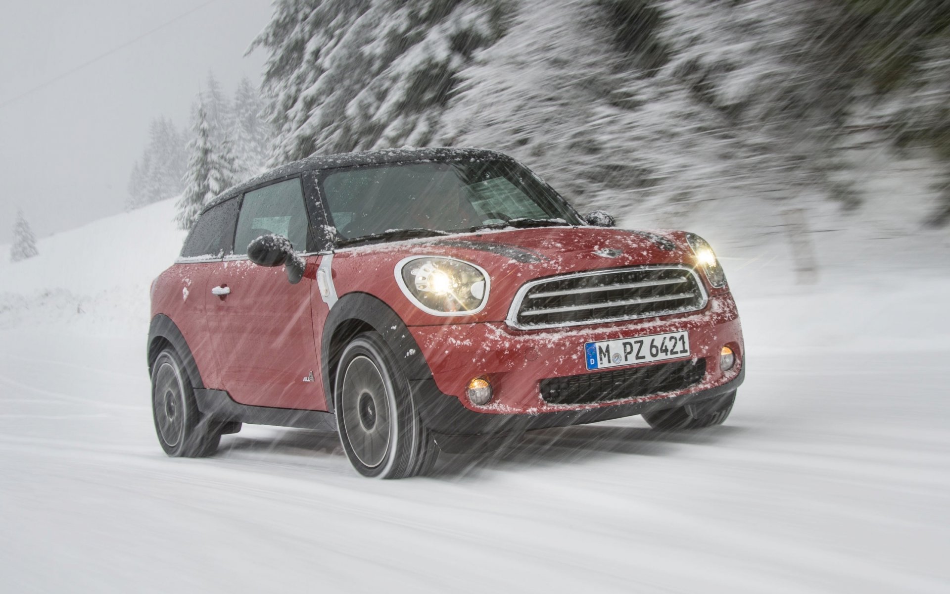 mini cooper mini mini cooper paceman czerwony śnieg zima przód opady śniegu