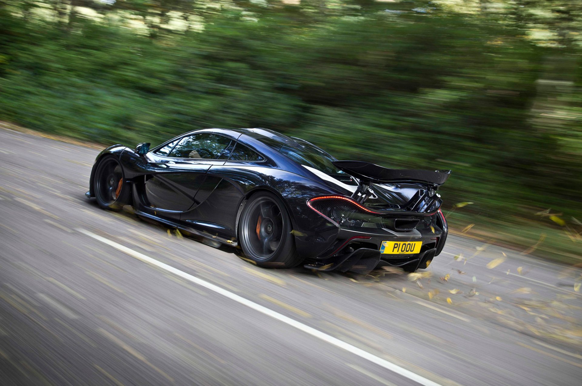 mclaren p1 supercar speed