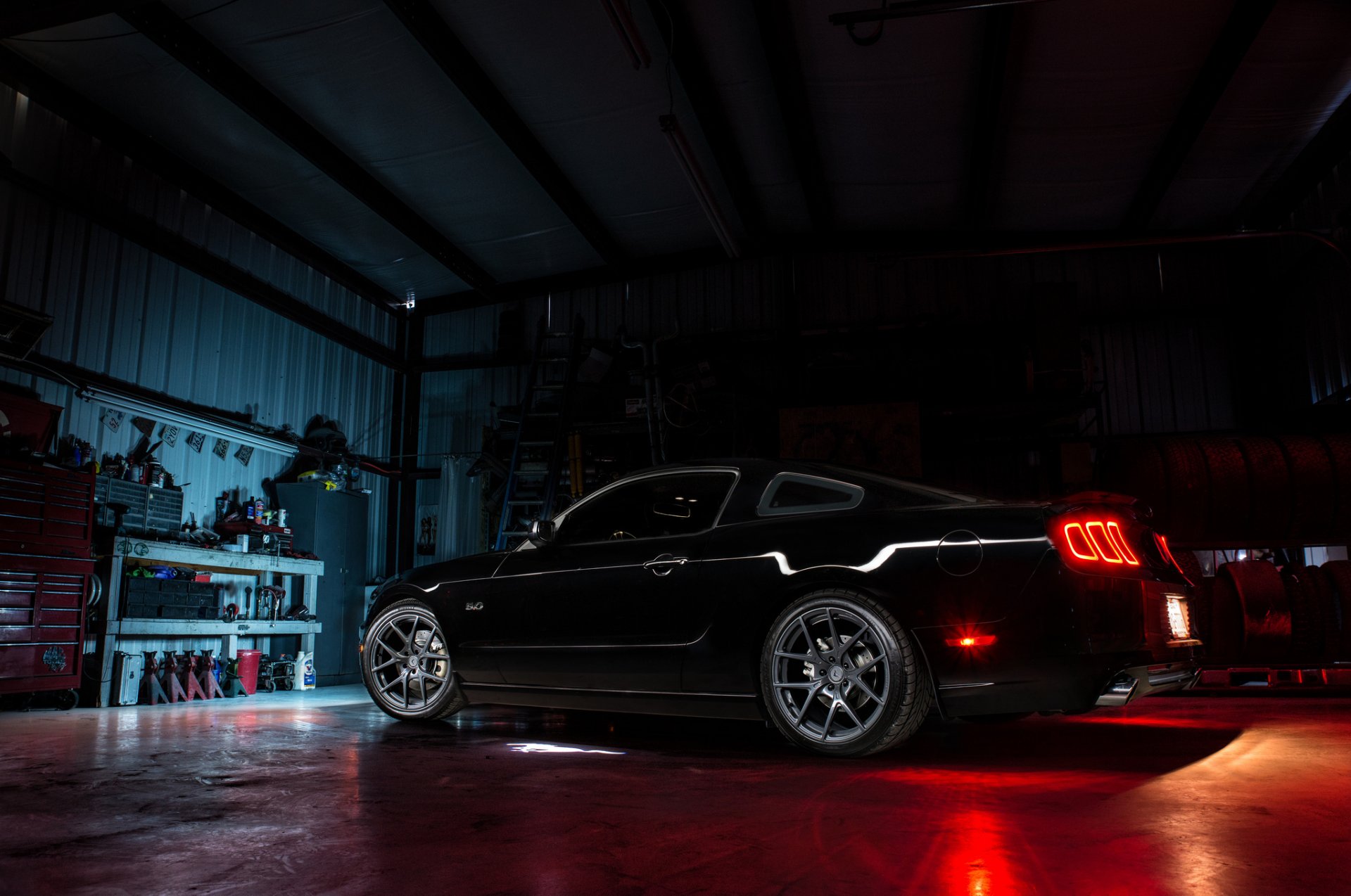 ford mustang gt black fordchёrny rear view of the foot light