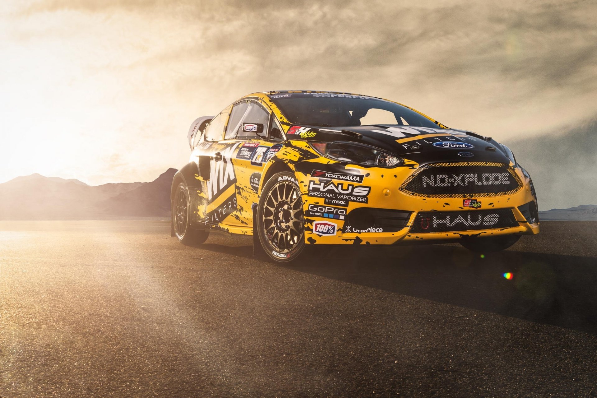 ford fiesta st rallycross patrocinado por wix filters matt magnino fotos amarillo frente fiesta rally sol resplandor