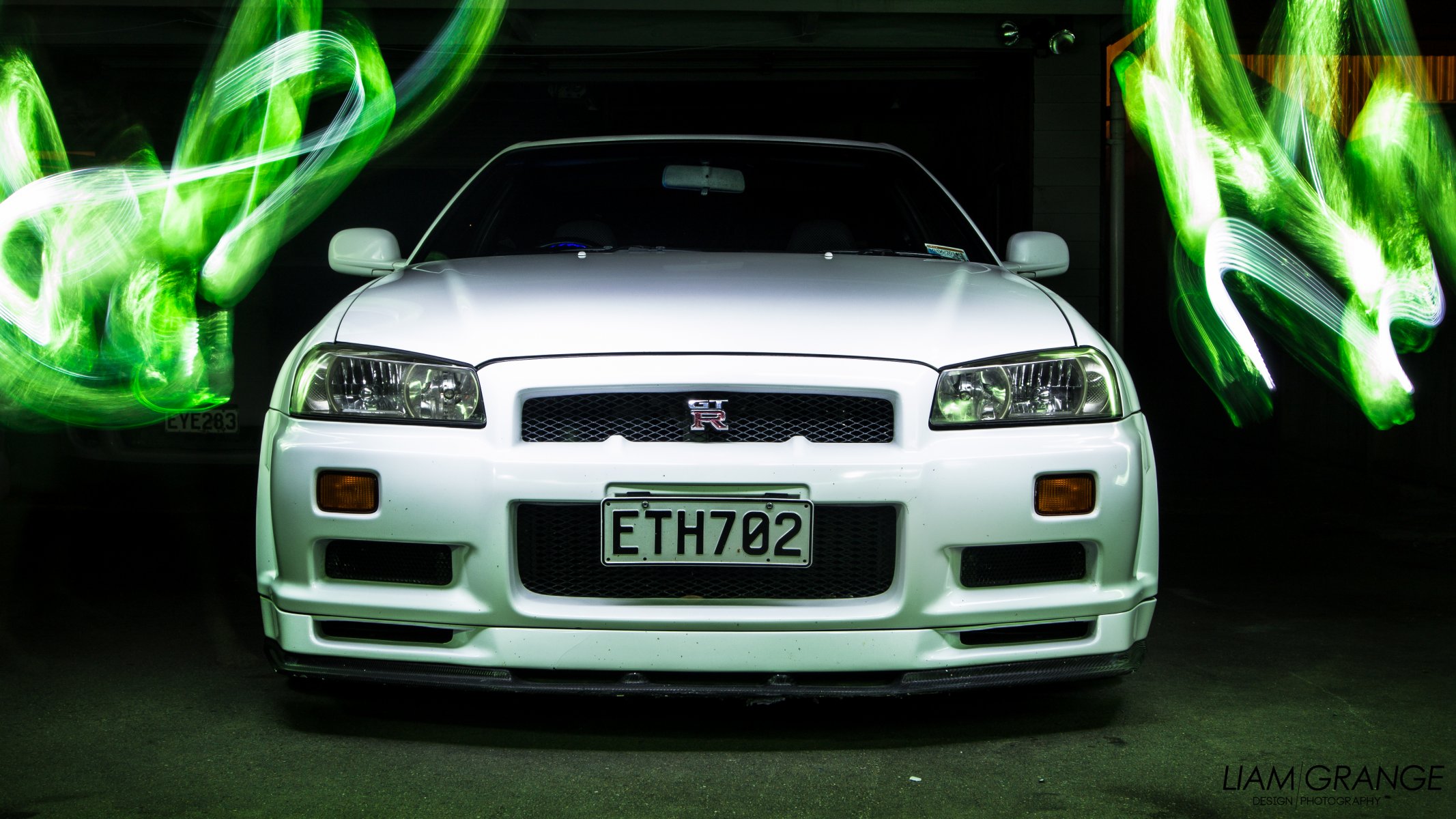 nissan horizon gtr gt-r r34 vspec vspec jdm nissan skyline blanc graphique photoshop liam grange