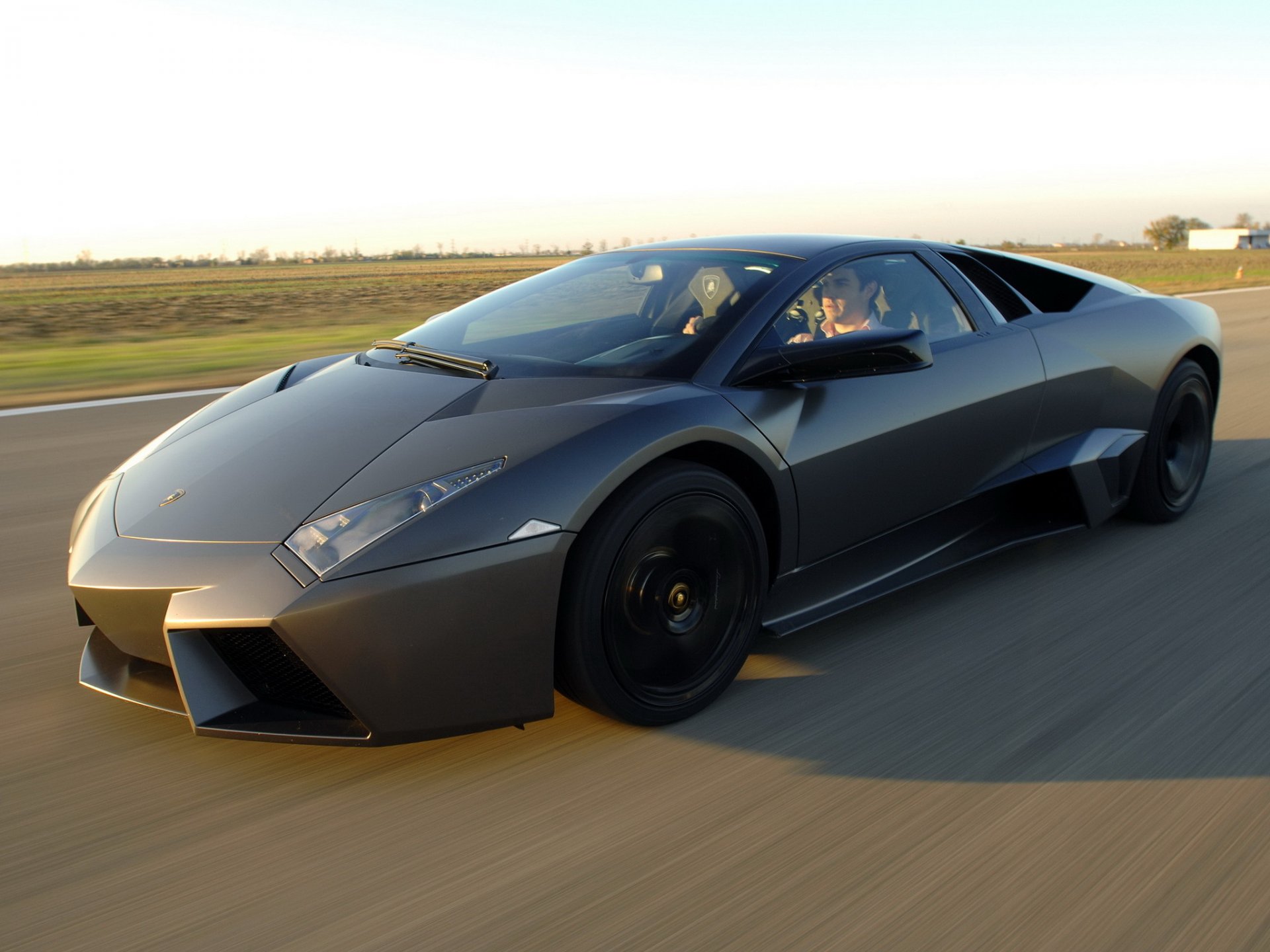 lamborghini reventon voiture supercar route reventon