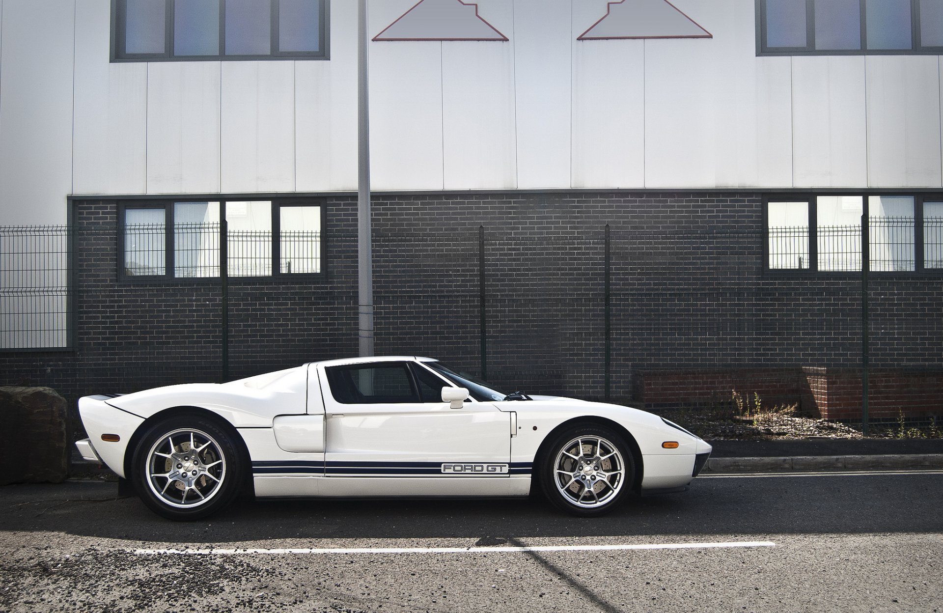 ford gt sportowy biały gt sportowy