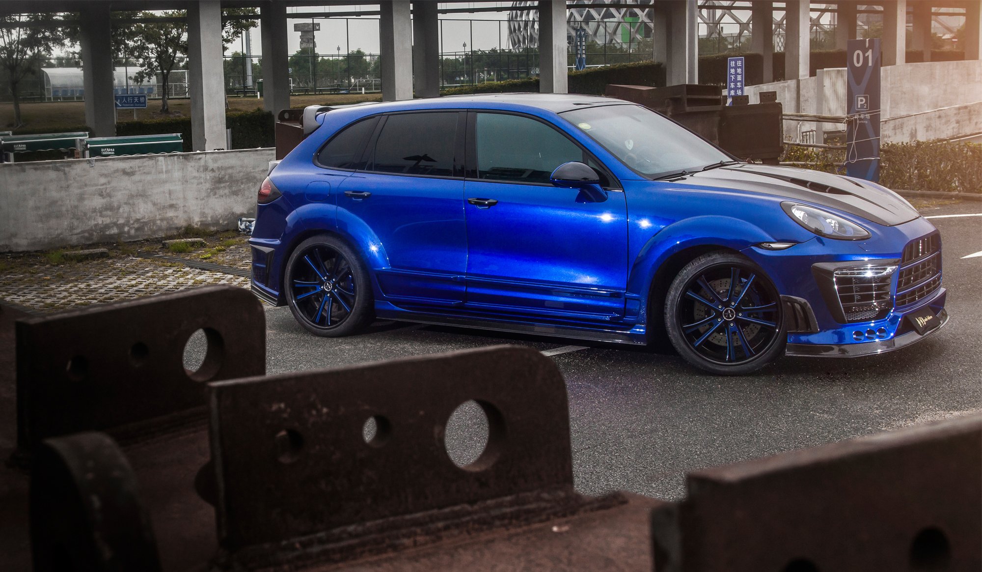 porsche cayenne porsche blu messa a punto kit carrozzeria cerchi