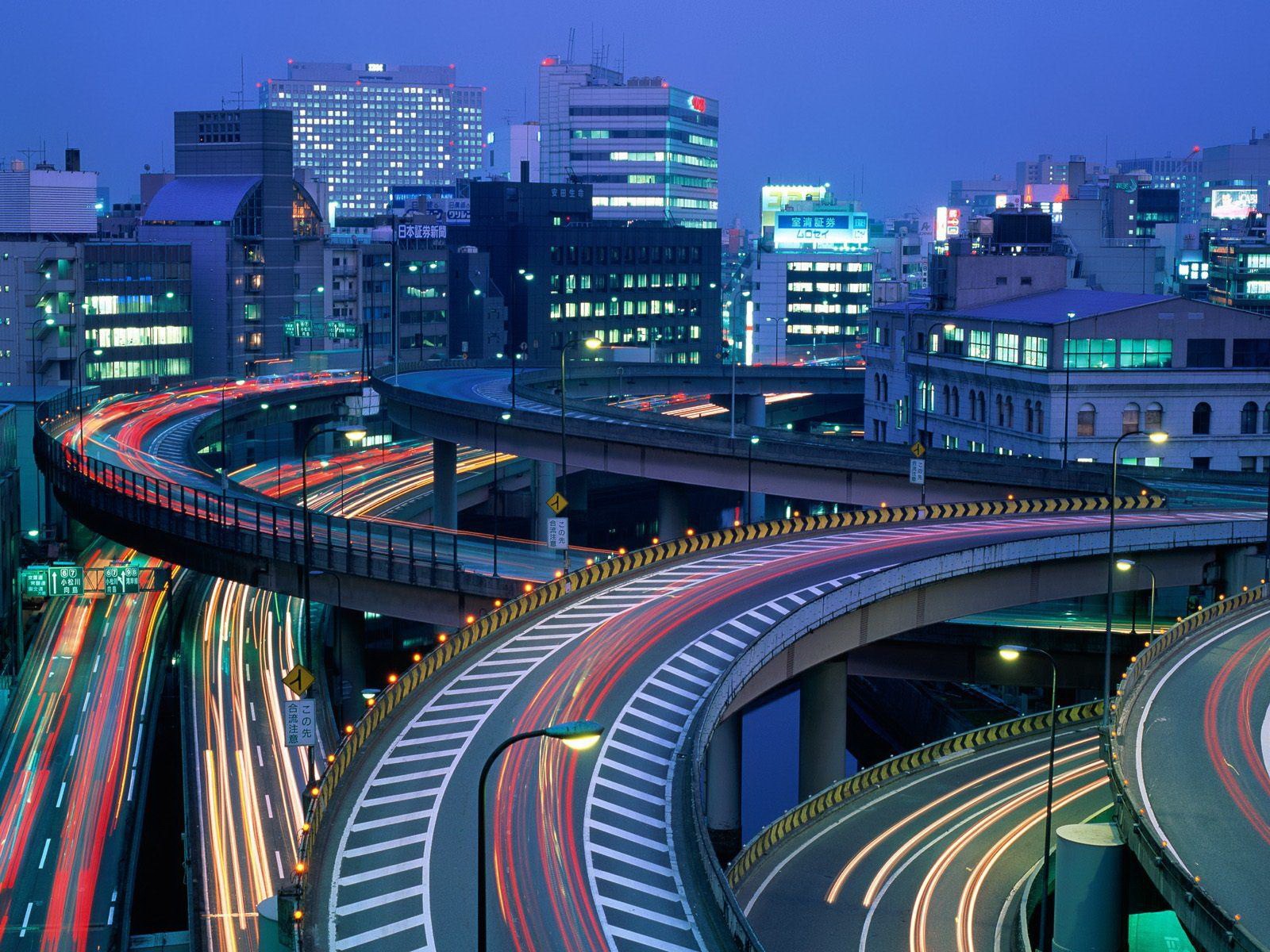 tokyo ville de nuit autoroutes lumières maisons lanternes