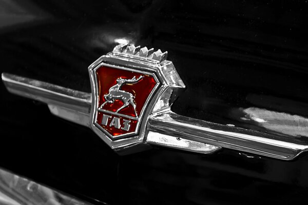 Emblema dell Automobile classica GAZ