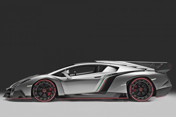 Lamborghini Veneno Sportwagen Racing