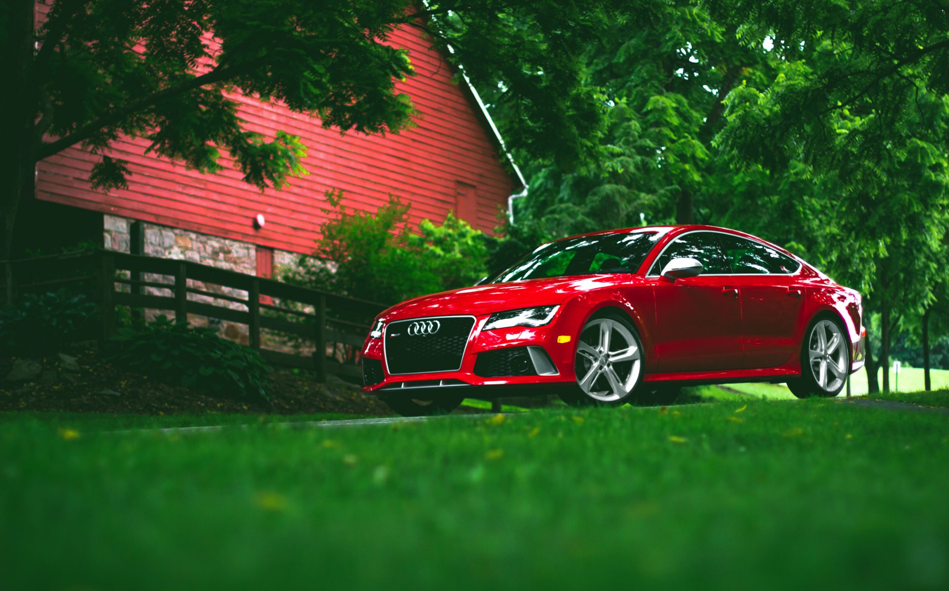 audi rs7 rojo ruedas delantero