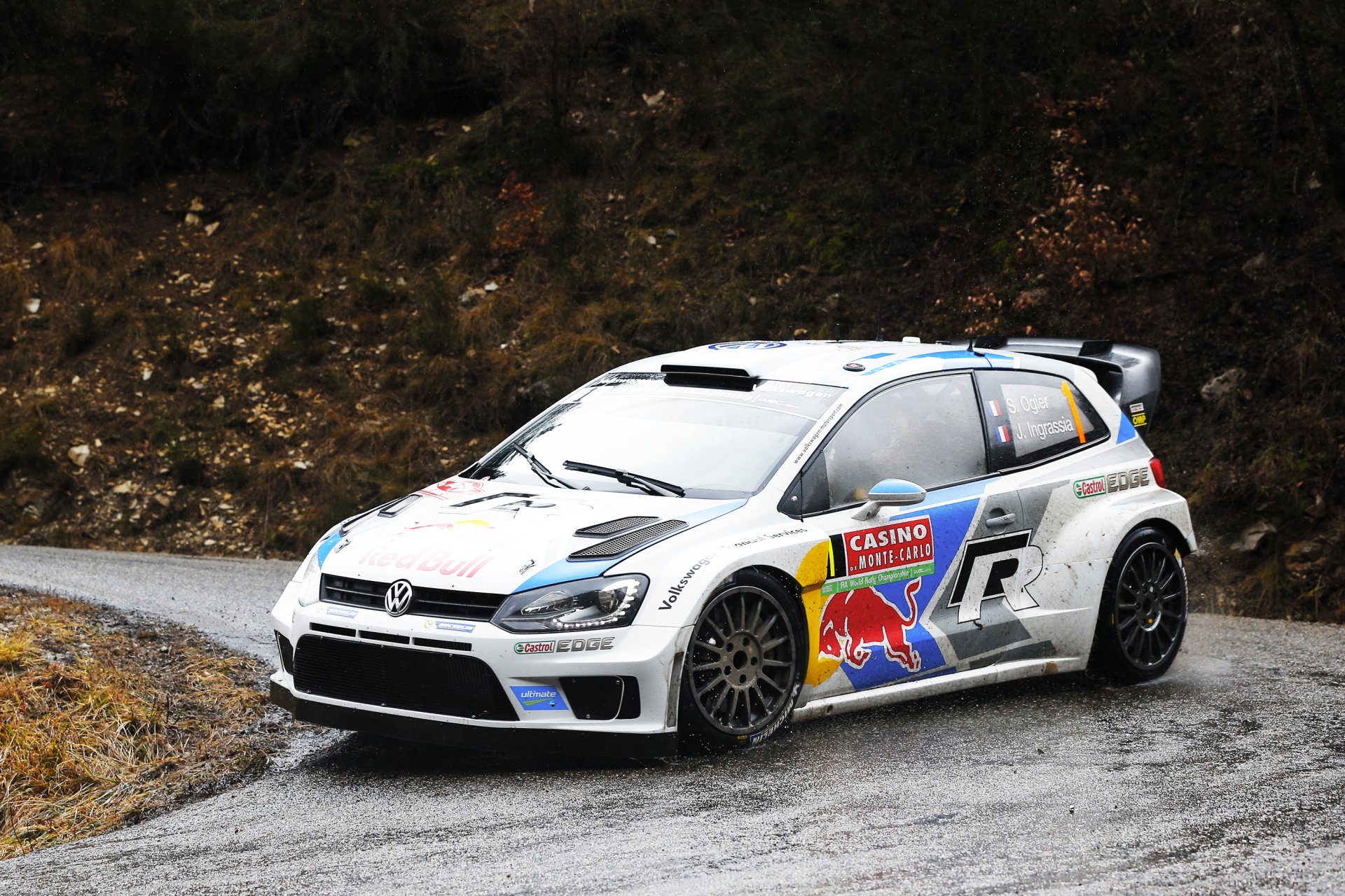 volkswagen polo wrc rally car speed sebastien ogier rotation rain