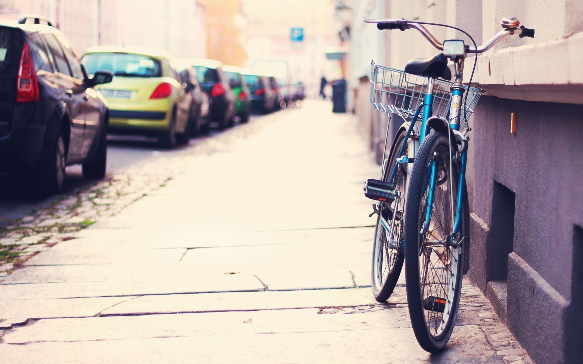 koch köt fahrrad fahrrad auto straße stadt bürgersteig allee gebäude parkplatz parken transport