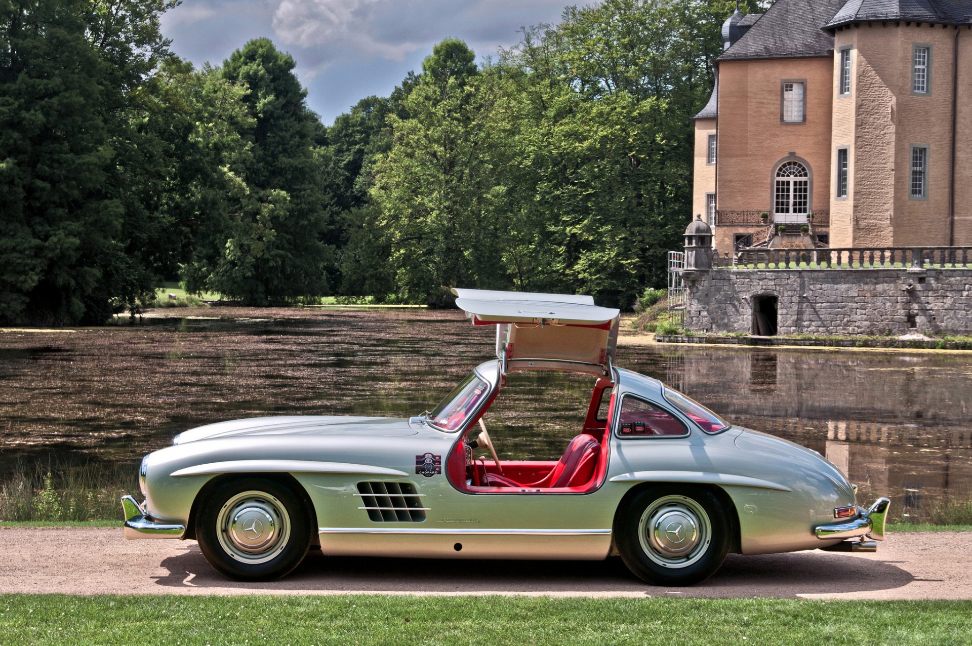 mercedesbenz 300 sl argent maison arbre lac herbe mercedes argent arbres