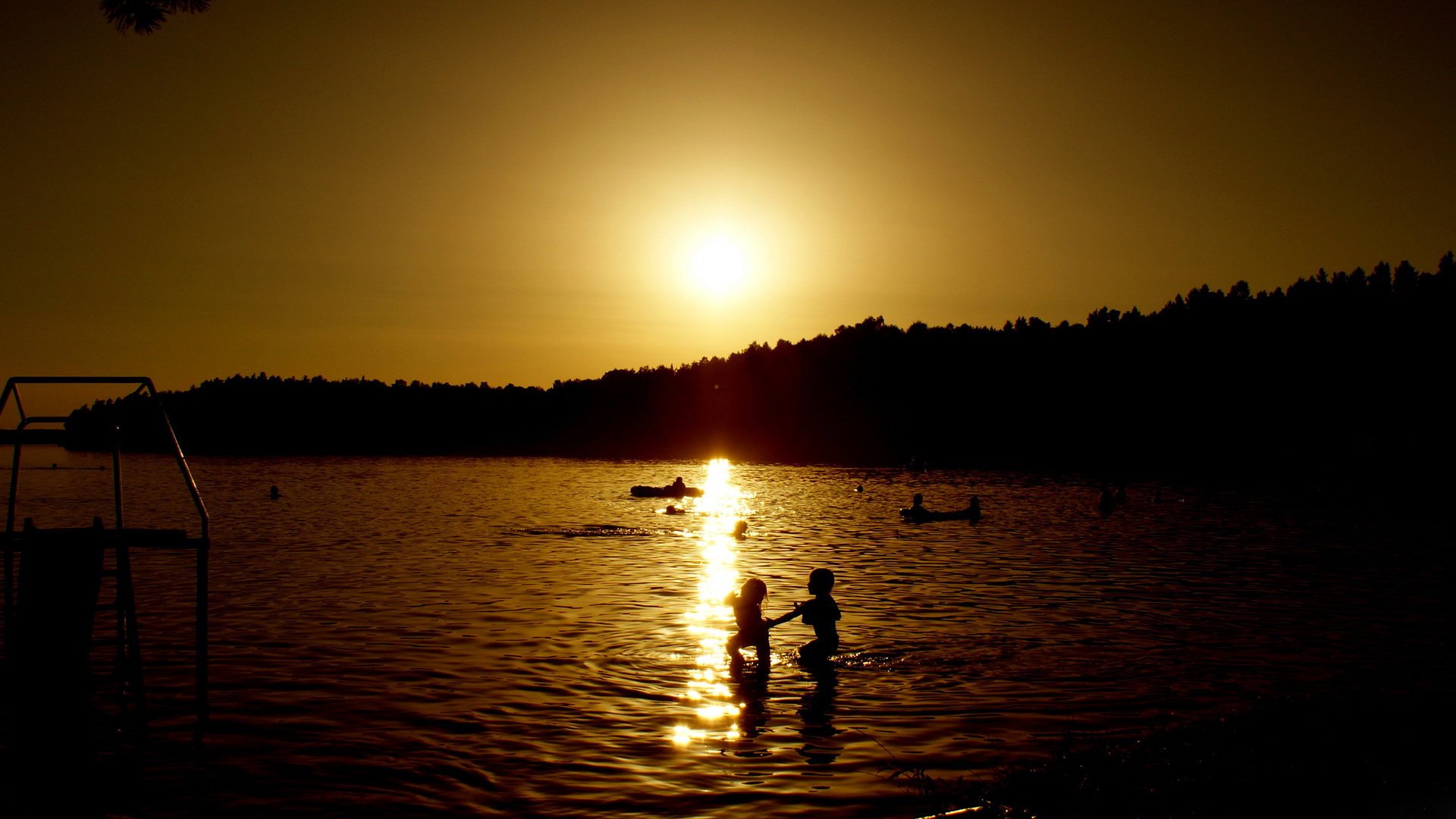 ner cov puesta de sol agua playa lago río niños juego bosque barcos