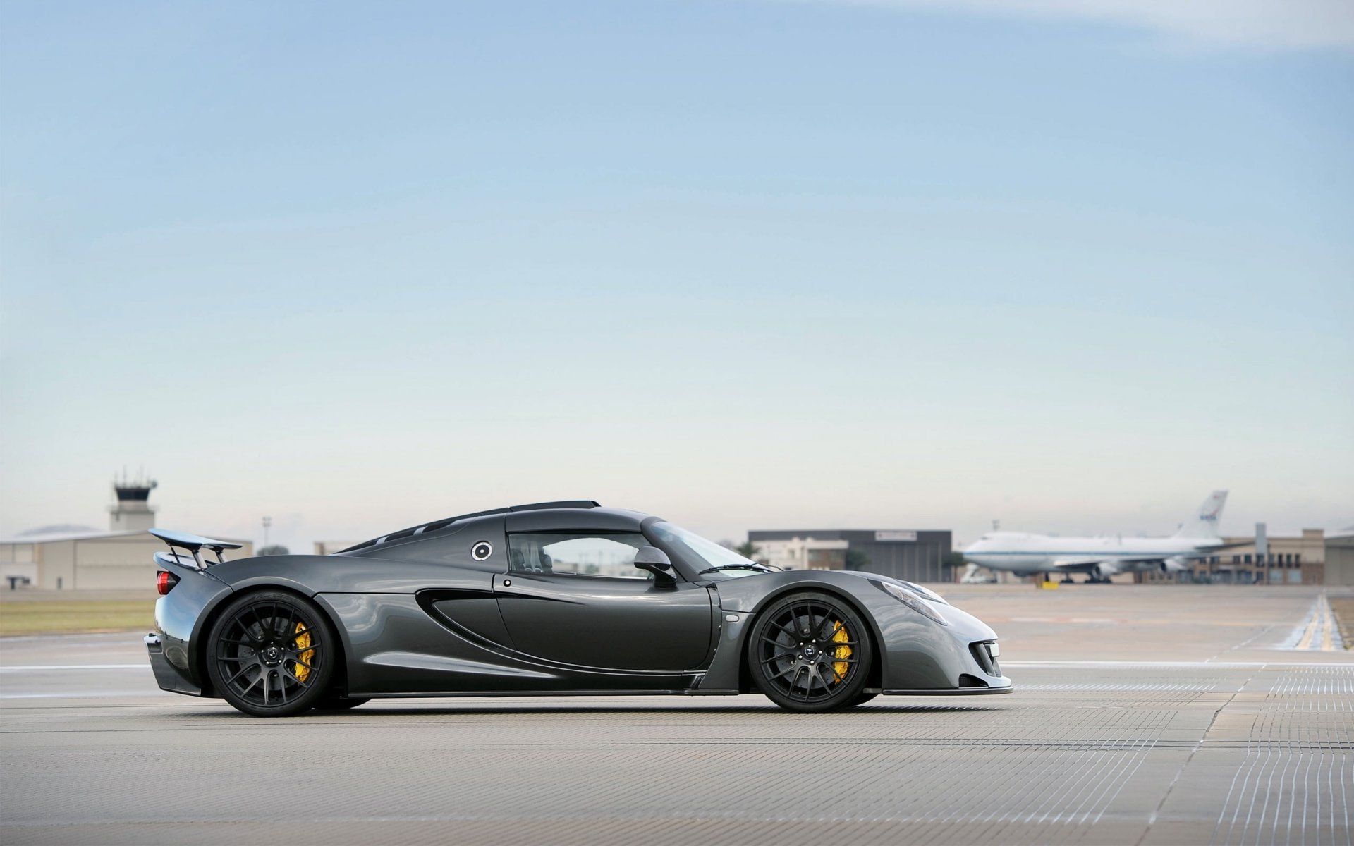 hennessey gt avion voiture vue latérale coupé