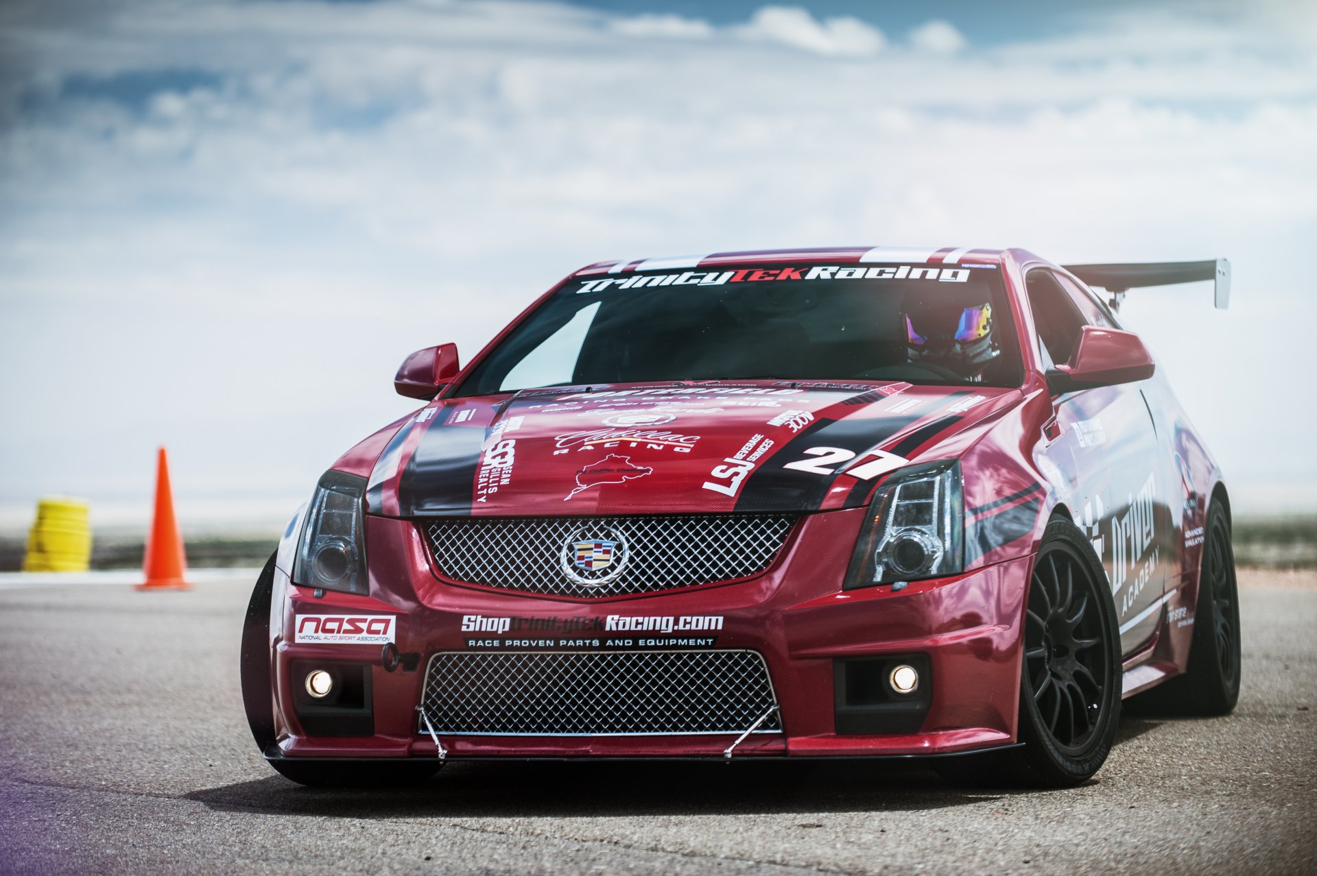 cadillac cts-v rosso sportivo