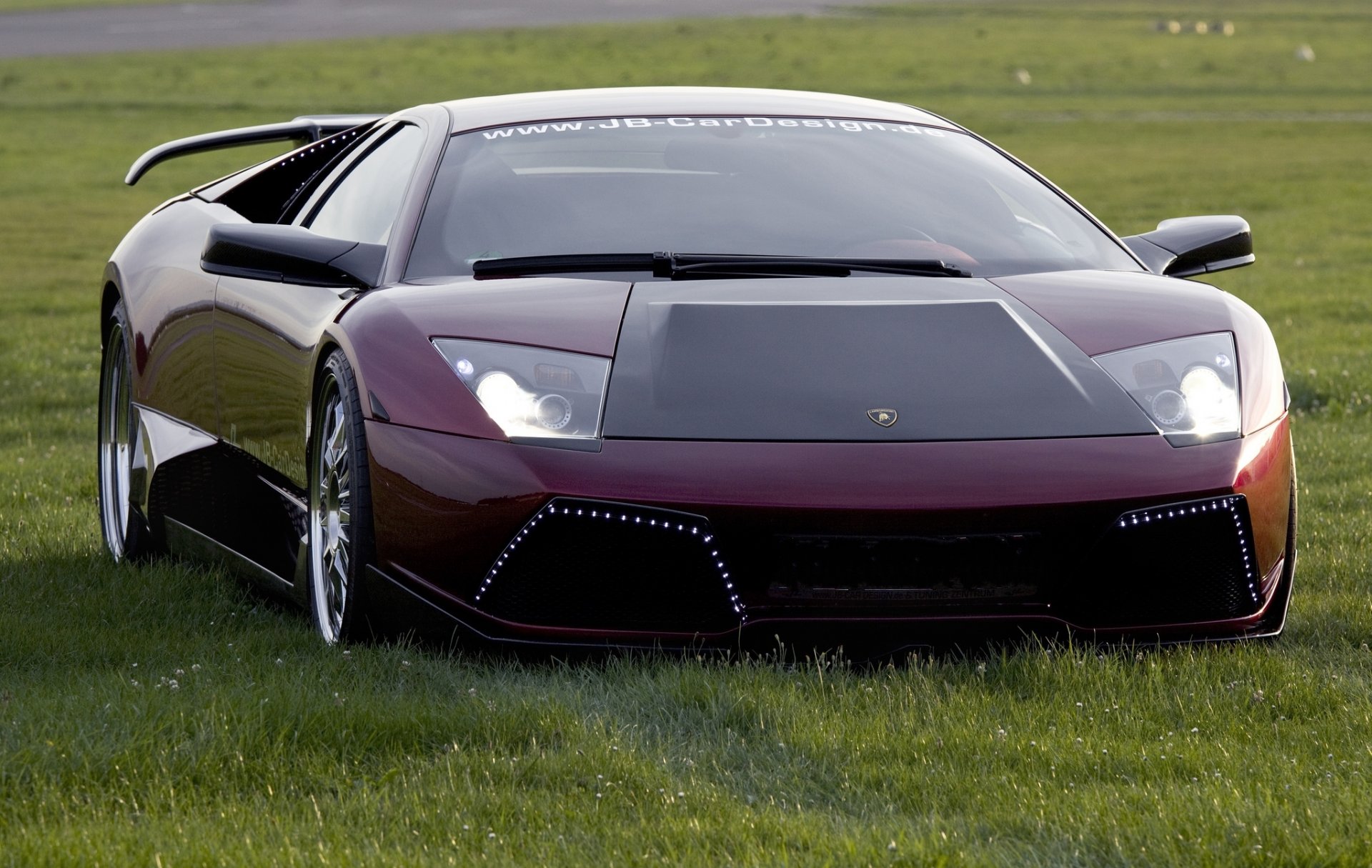 lamborghini murcielago lp640 rojo lamborghini mursielago rojo frente faro tuning