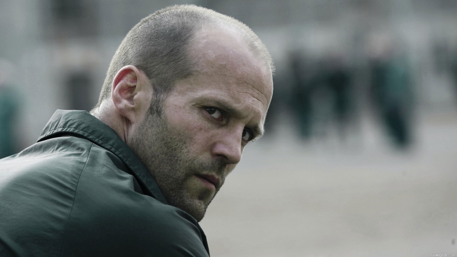 ceux déplacer hommes acteurs de cinéma films cinéma yeux visage portrait regard poils mal rasé acteur adrénaline flou héros jason statham