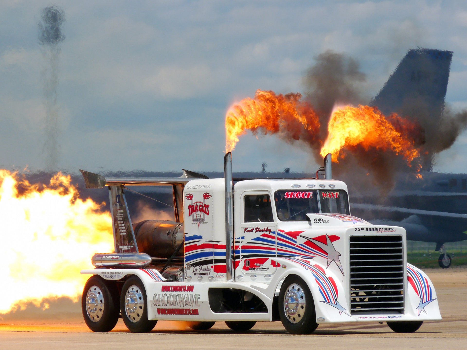 hockwale jet truck