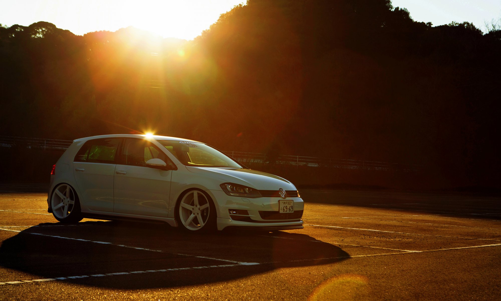 volkswagen golf white front volkswagen