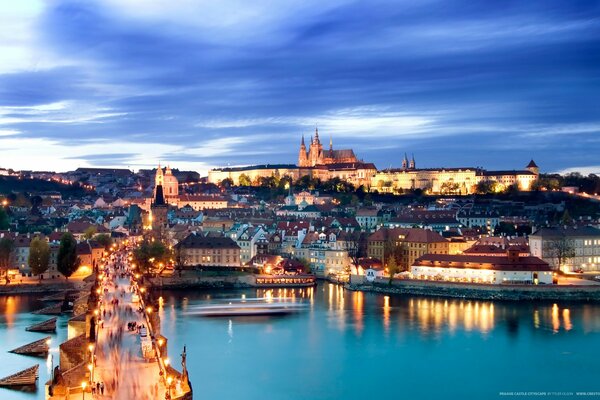 Hermosa vista de la ciudad de Praga