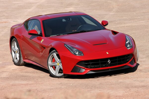 Ferrari f12 looks beautiful on the desert sands