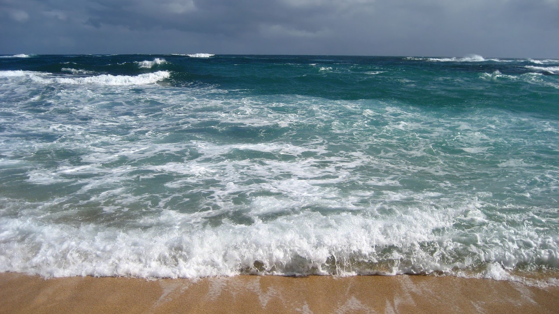 küstenzone meeresbrandung schaum wasser meer wolken horizont wellen ufer strand sand