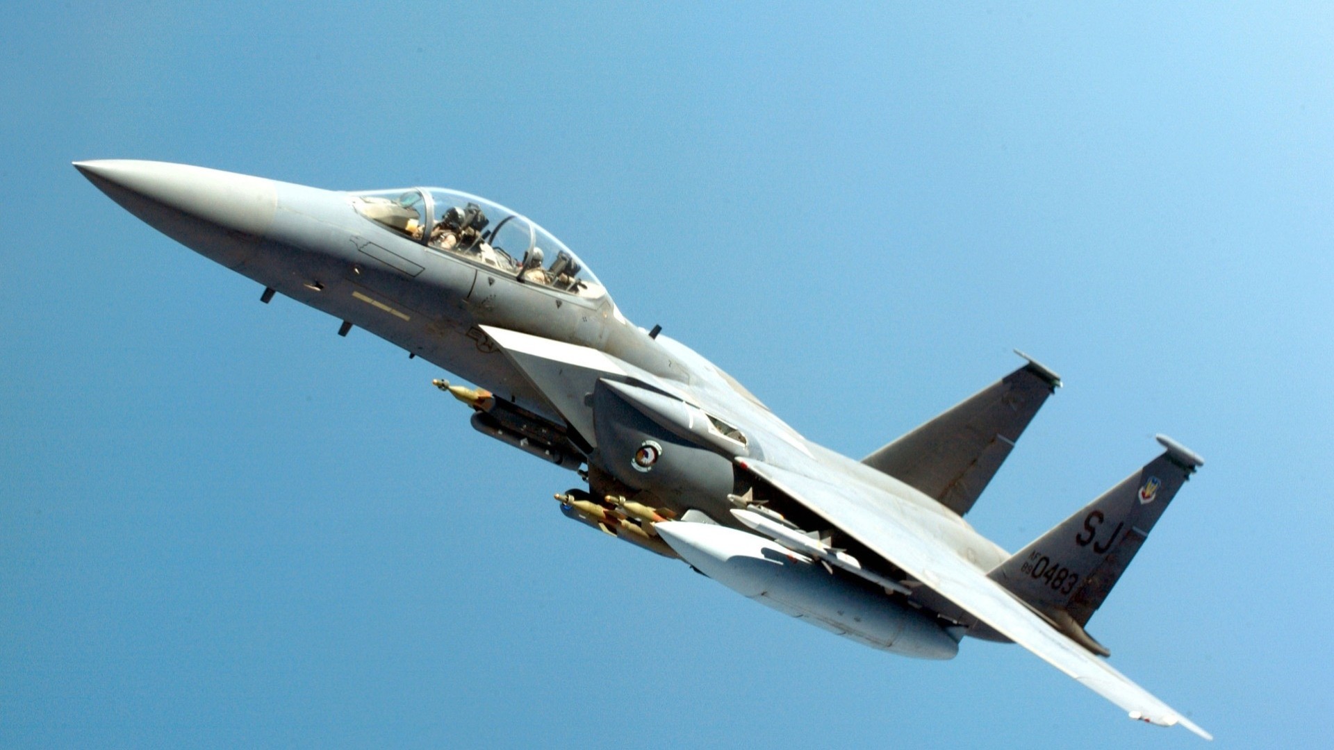 blue plane close up f-15 sea