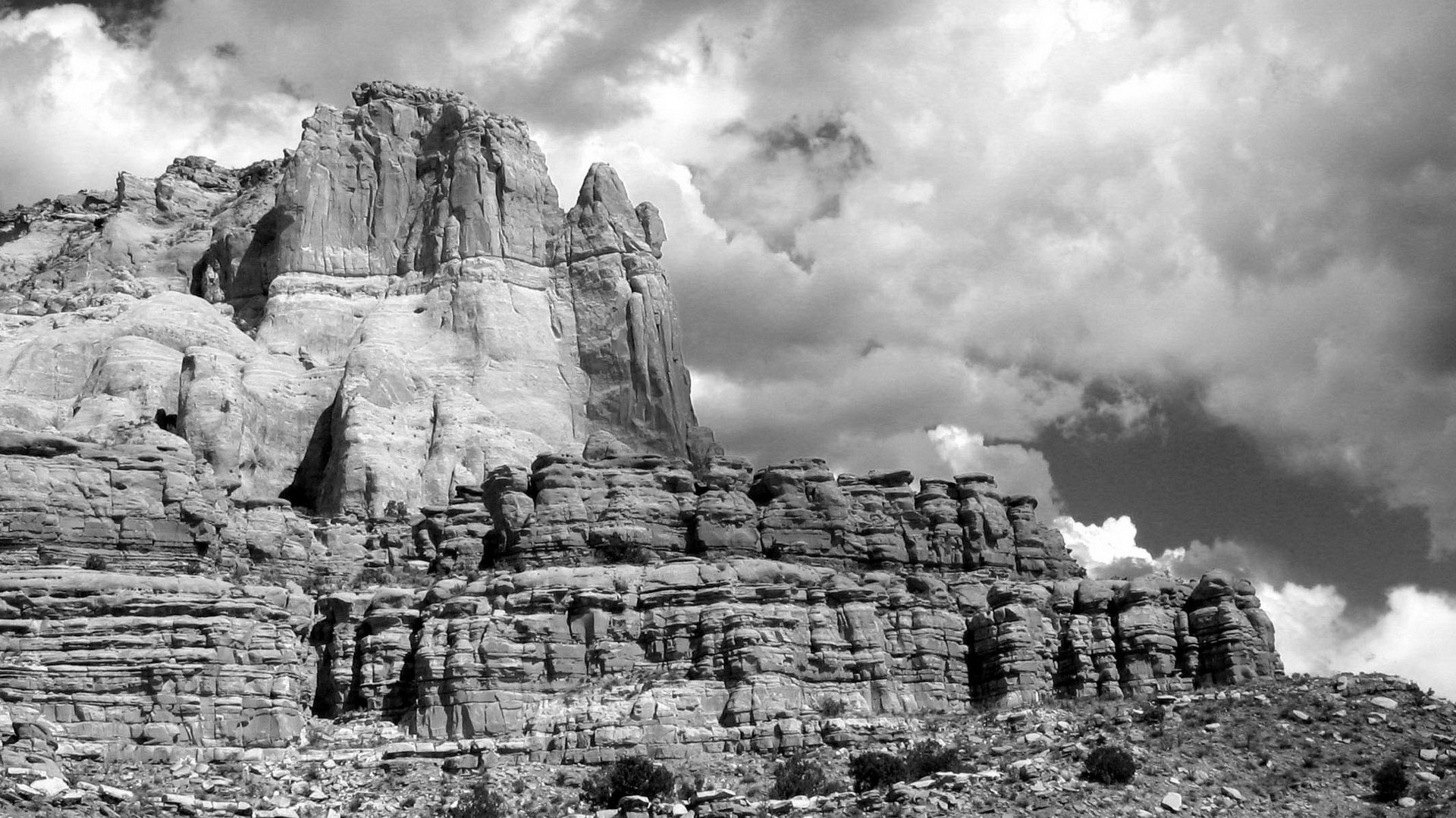 piedras montañas grises nubes montañas rocas gris nubes naturaleza