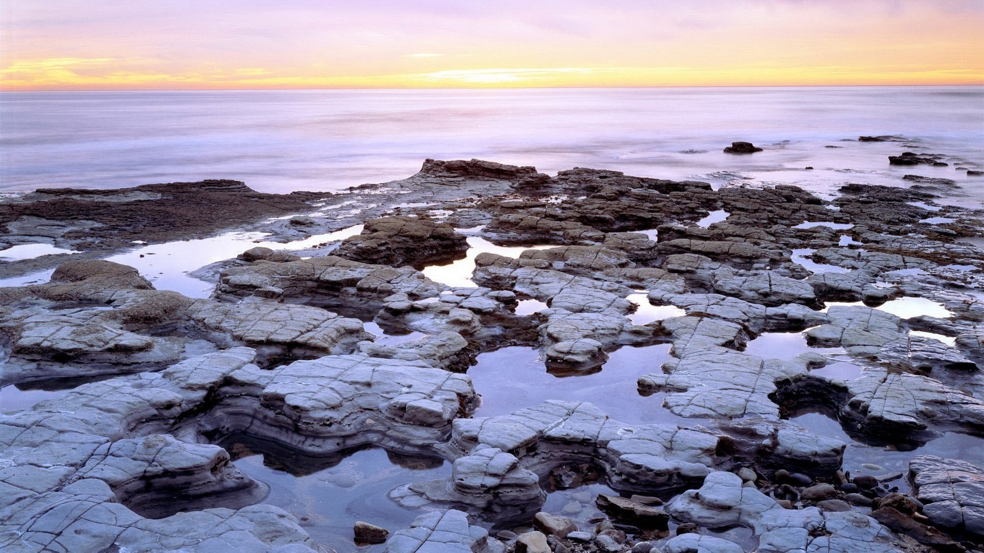 côte d argile vodichka fissures horizon eau nature ciel paysage