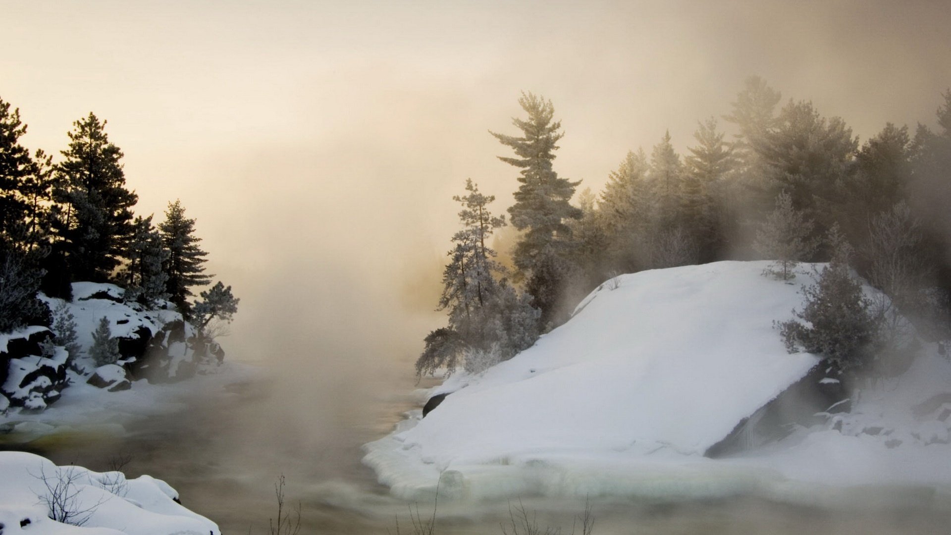 acqua calda nebbia invernale nebbia spessa fiume inverno neve nebbia foschia natura paesaggio nuvoloso