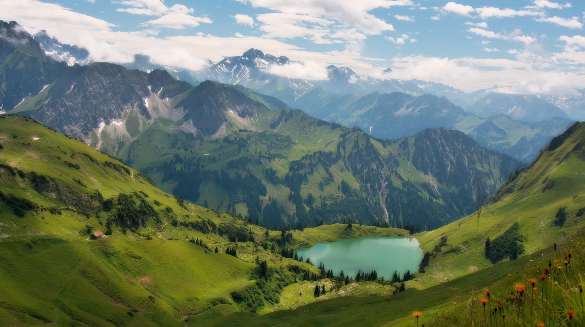 altai-territorium versteckter see berggipfel kaltes wasser berge see himmel wolken hügel grün gras bäume ansicht landschaft natur nebel tiefland wasser