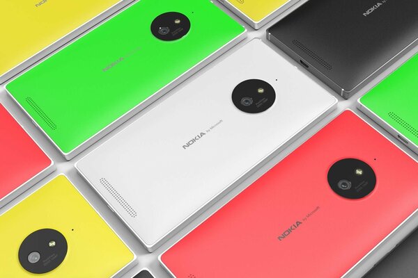 Różne kolory telefonu Nokia Lumia