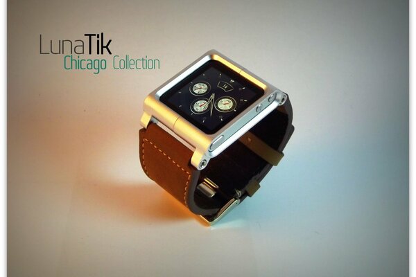 Montre-bracelet avec cadran clair et bracelet marron