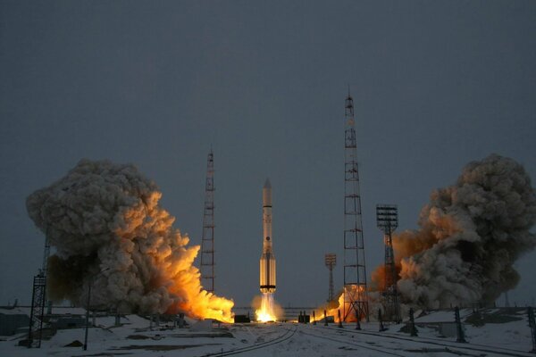 The Express-am5 spacecraft takes off into space