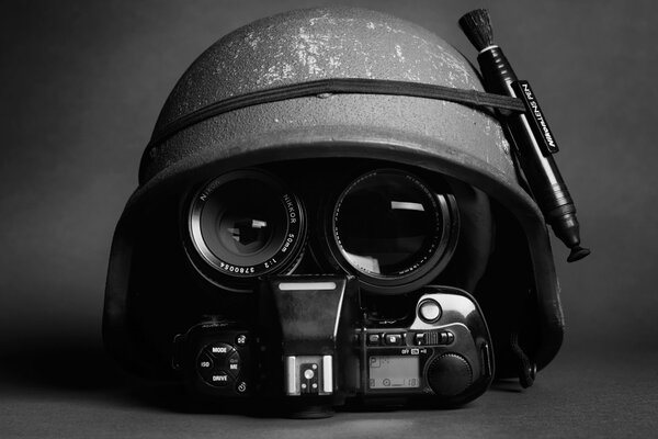 In the photo from the helmet of the helmet and the camera, the man is depicted