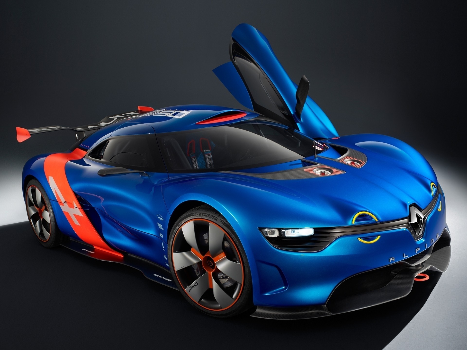 niebieski samochód renault alpine